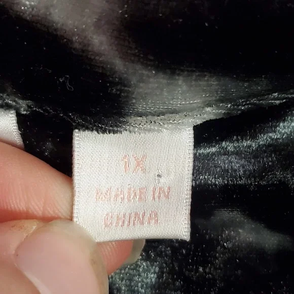 Belle Kim Gravel Womens Animal Print Long Sleeve Button Up Velvet Top Size 1X - Picture 5 of 11